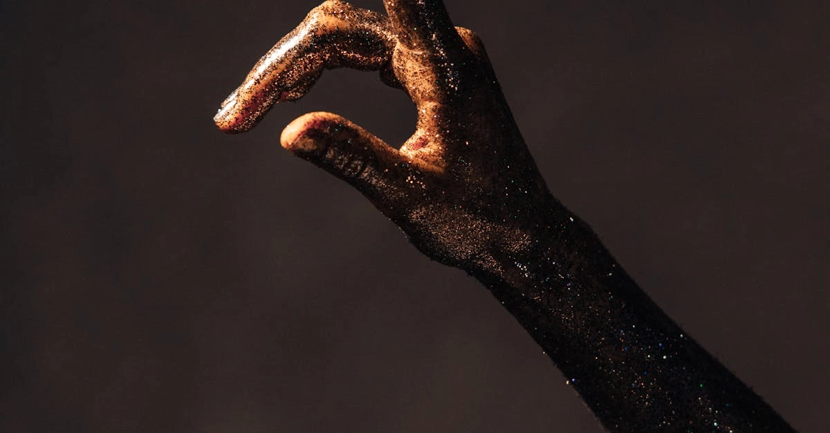 Драматическая сцена из слот игры Wolf Gold с волками